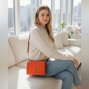 NWOT Tory Burch Orange Shoulder/Crossbody Bag and Willy